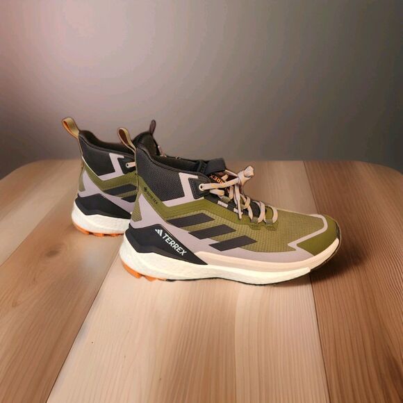 Size 8.5 - adidas Terrex Free Hiker 2.0 GORE-TEX Olive Strata Amber Tint W - Picture 1 of 6
